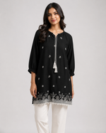 Black Bloom Embroidered Seersucker Top