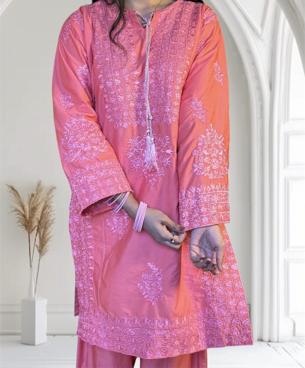 Ladies Embroidered Fershi set - Image 7